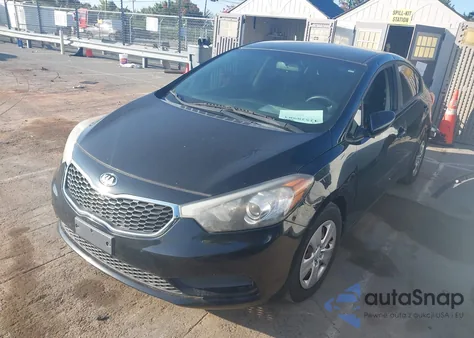2016 Kia Forte Lx z USA, uszkodzony, nr VIN KNAFK4A64G5602828